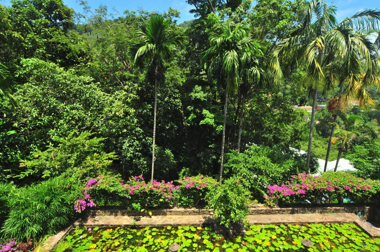 Nakawanna Villa Phuket Esterno foto