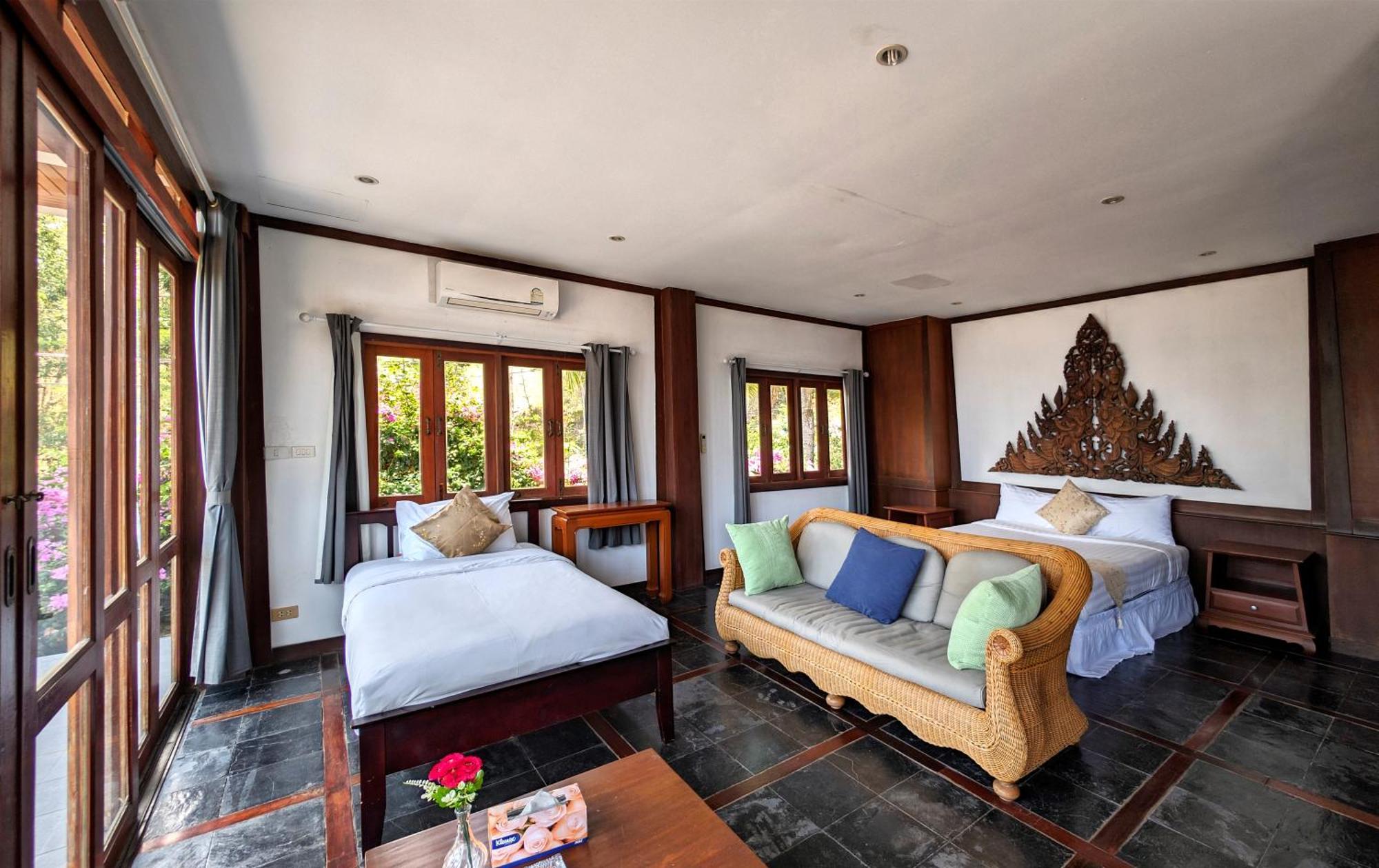 Nakawanna Villa Phuket Esterno foto