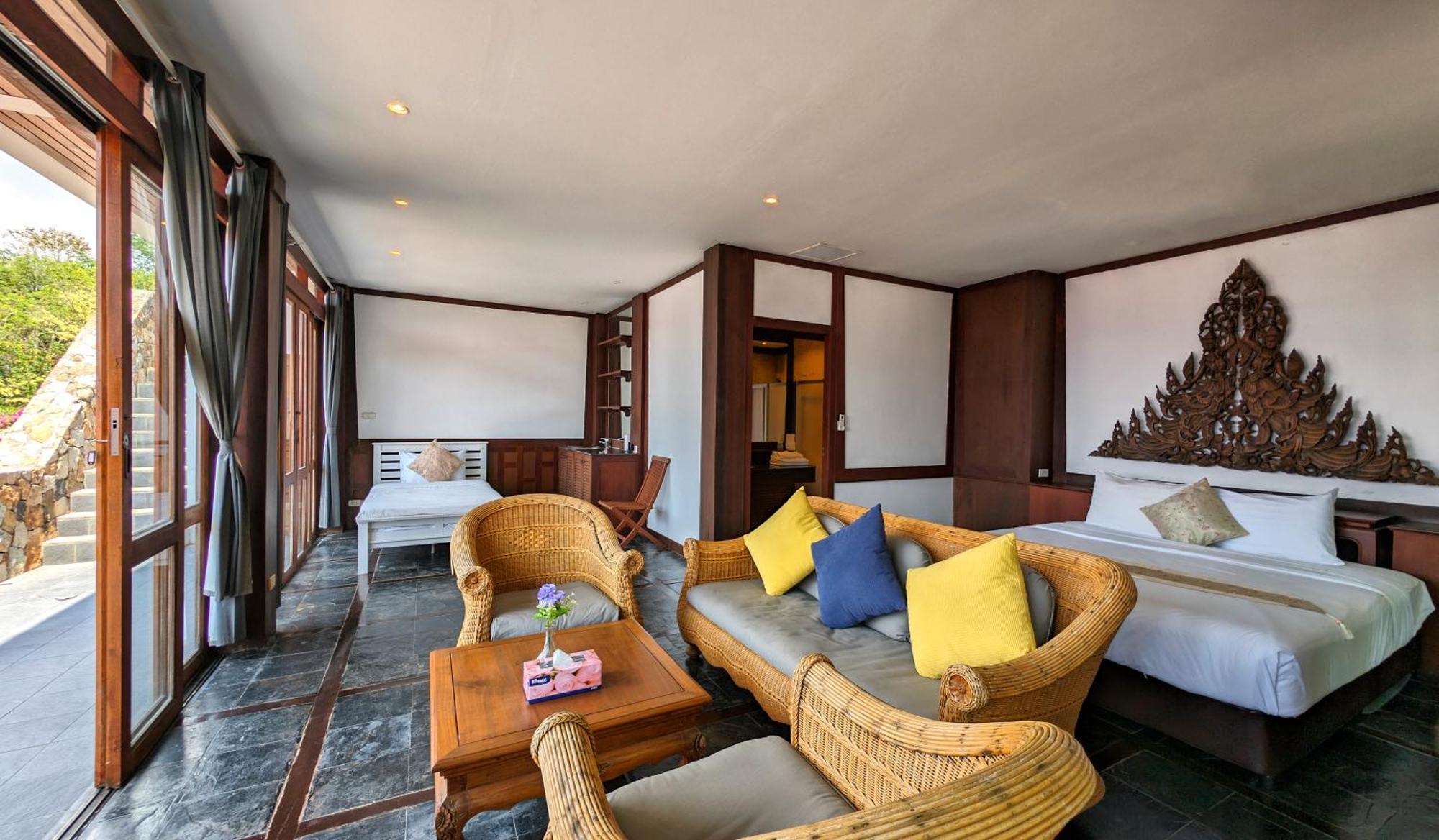 Nakawanna Villa Phuket Esterno foto